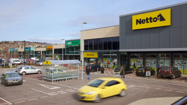 Guess How Much is the Latest Retailer to Sign at Kilner Way Retail Park Sheffield